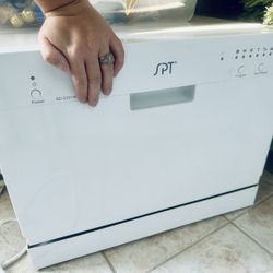 Mini Portable/Countertop Dishwasher 