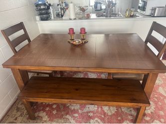 Dining room set