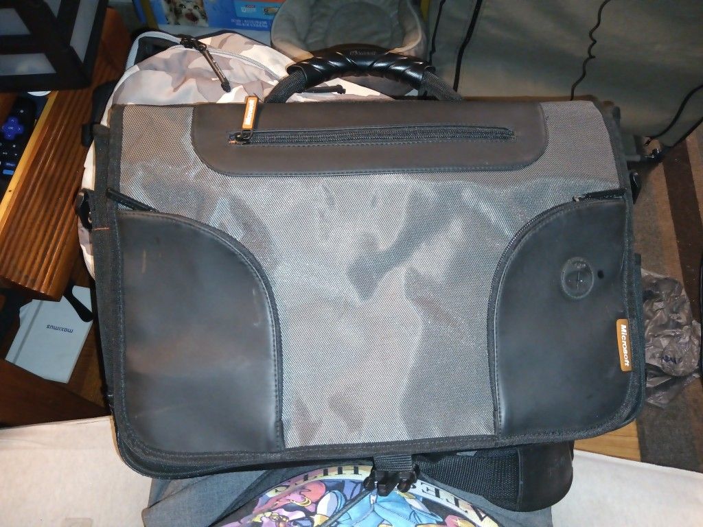 Microsoft Laptop Bag/Briefcase