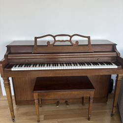 Wurlitzer Piano 