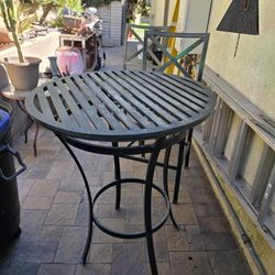 2 Restoration Hardware Patio High Top With 2 Bar Stools