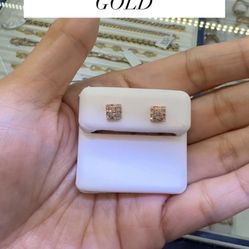 10K DIAMOND EARRINGS IN ROSE GOLD