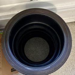 Porsche Cayenne 22” OEM Pirelli P Zero Tire - Rear - Gently Used