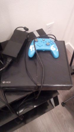 Xbox One Console (Black) w/ 1 Controller & Connections Included