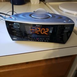 Clock Radio Alarm Clock
