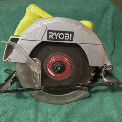 Ryobi Saw 