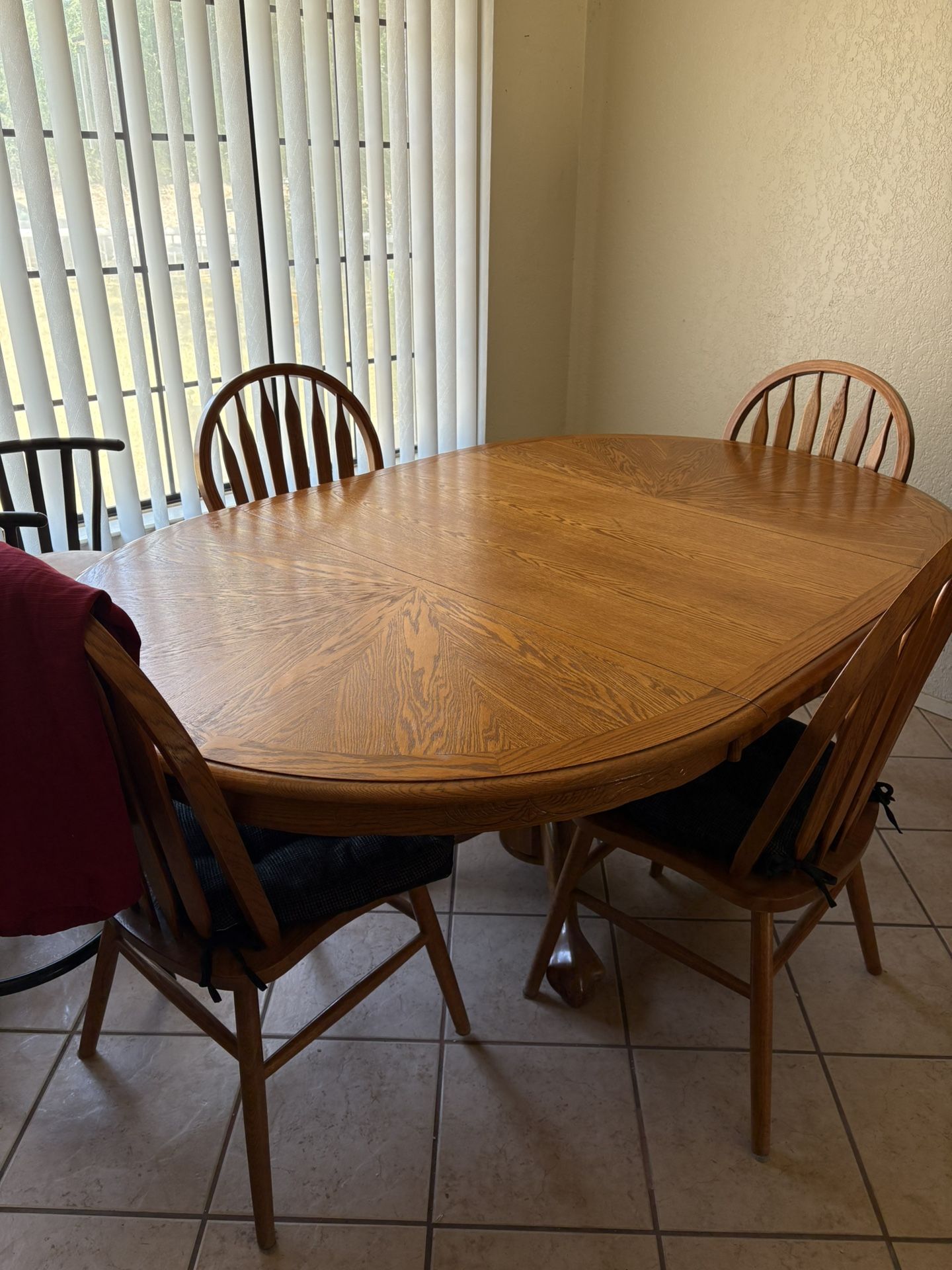 Dining Room Table and Chairs