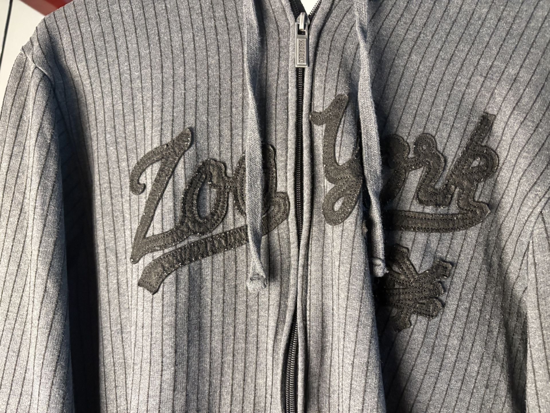 Gray Hoddie Zoo York Large