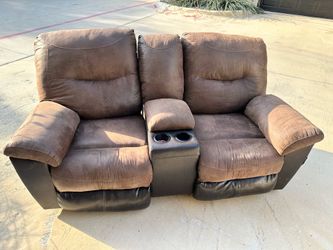 Leather 2 seat Sofa