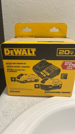 De WALT  batteries and charger kit