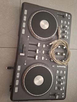 Numark