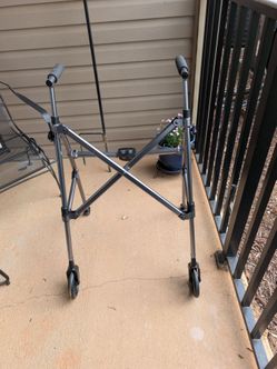 Collapsible walker