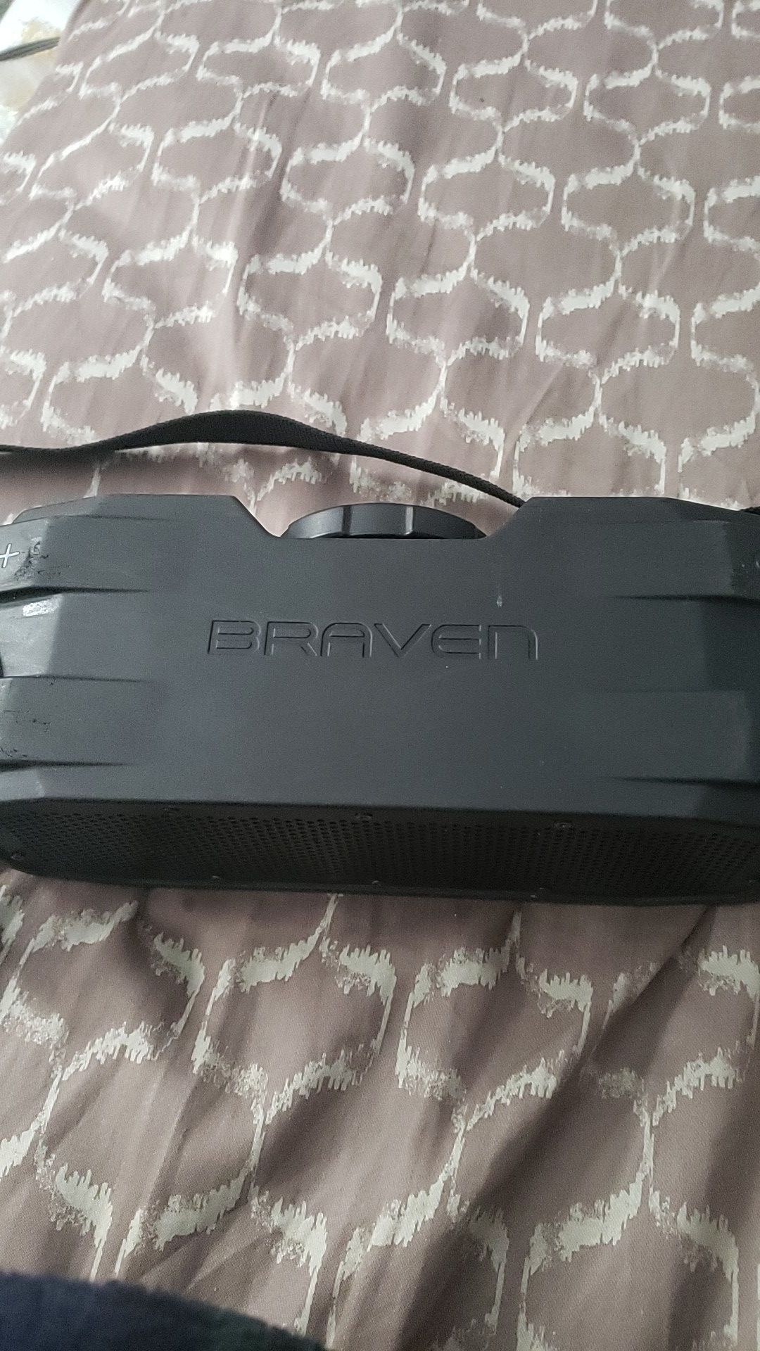 Braven x bluetooth speaker
