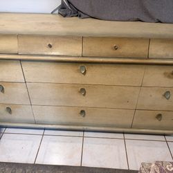 Vintage MCM Dresser. United Furniture Corporation. Blonde Mahogany. 13 Drawer. 