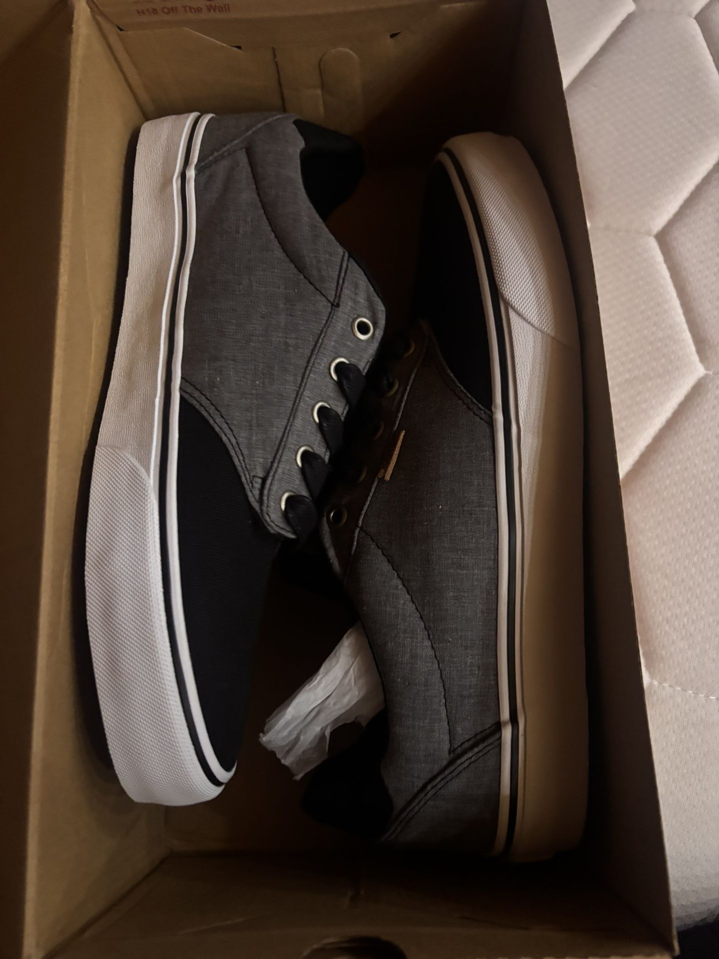 Men’s Shoes 