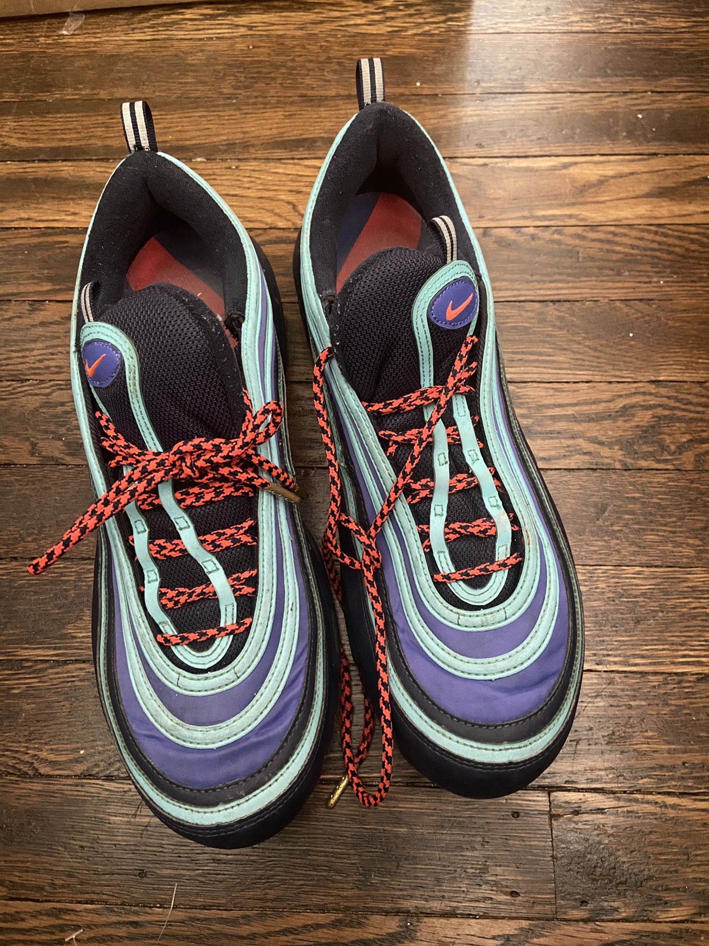 Nike Air Max Plus 97 Discover Your Air