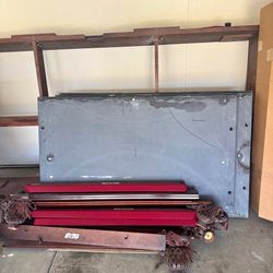 Brunswick Pool Table - 9 Foot (1,000.00) 