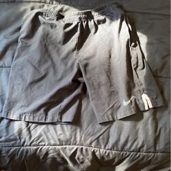 Men’s M Nike Shorts 