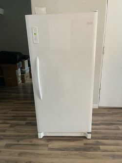 Frigidaire upright freezer