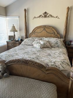 Cal King Comforter with Pillows