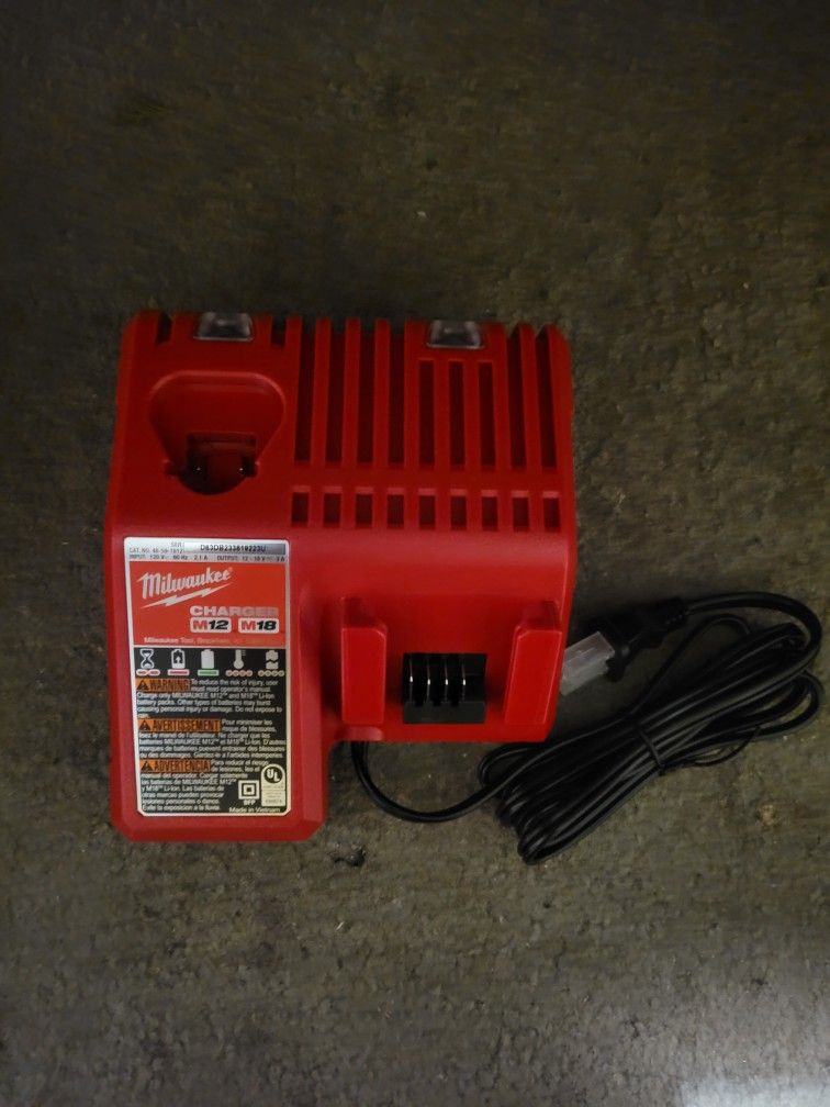 Milwaukee 18-Volt Charger (Brand New)