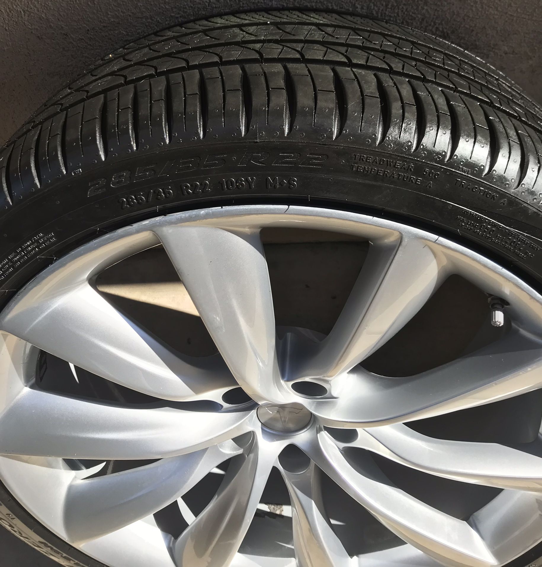 Tesla Model X 22” Wheels Pirelli tires for Sale in Yorba Linda, CA OfferUp