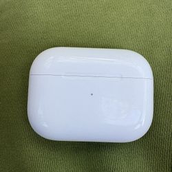 Apple AirPods 2 Gen 