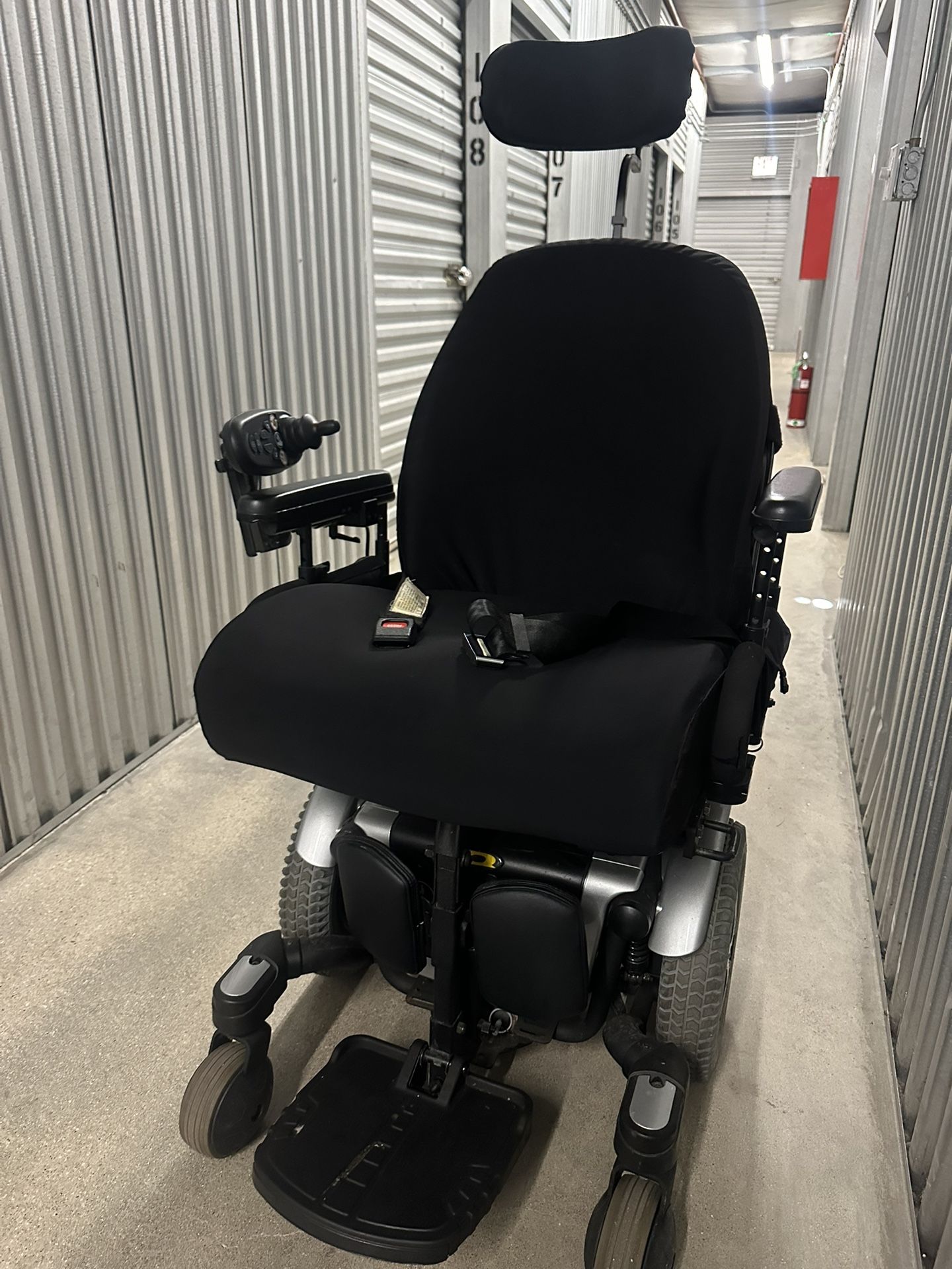 💥 Quantum 600 Power Wheelchair - Excellent Deal! 💥