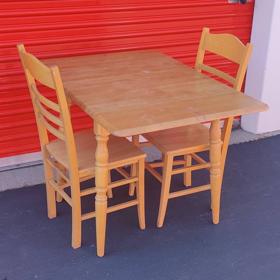 Drop Leak Dining Kitchen Table & 2 Chairs
