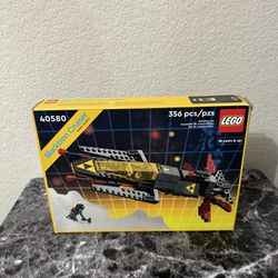 NEW LEGO Icons: Blacktron Cruiser (40580)