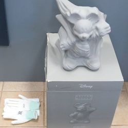 Daniel Arsham x APPortfolio Disney Hollow Mickey Grey Statue