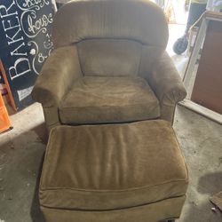 Vintage Suede Man Cave Chair w/ Ottoman
