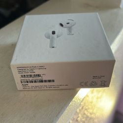 Apple AirPods 4th Generation 