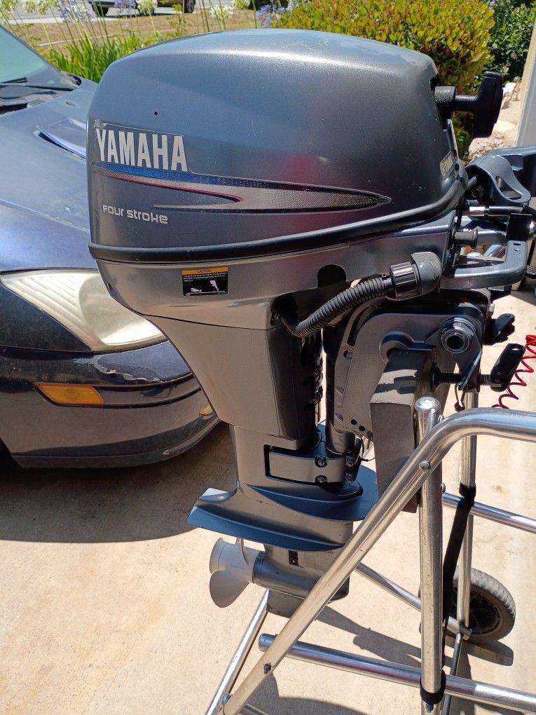 Yamaha 4-stroke 6 Hp Outboard Motor