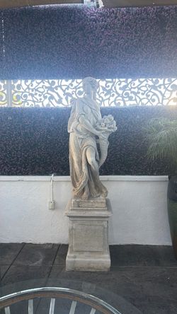 Large Classical Female Garden Statue on Pedestal