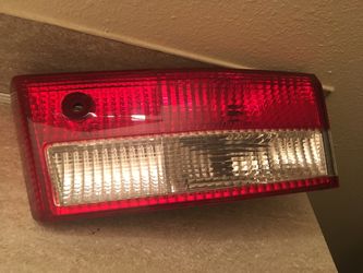 03-04 Honda Accord Sedan Driver R Side Inner Tail Light P2772 P108