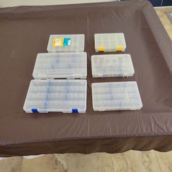 Plastic Boxes For Crafts And Fish Lures 