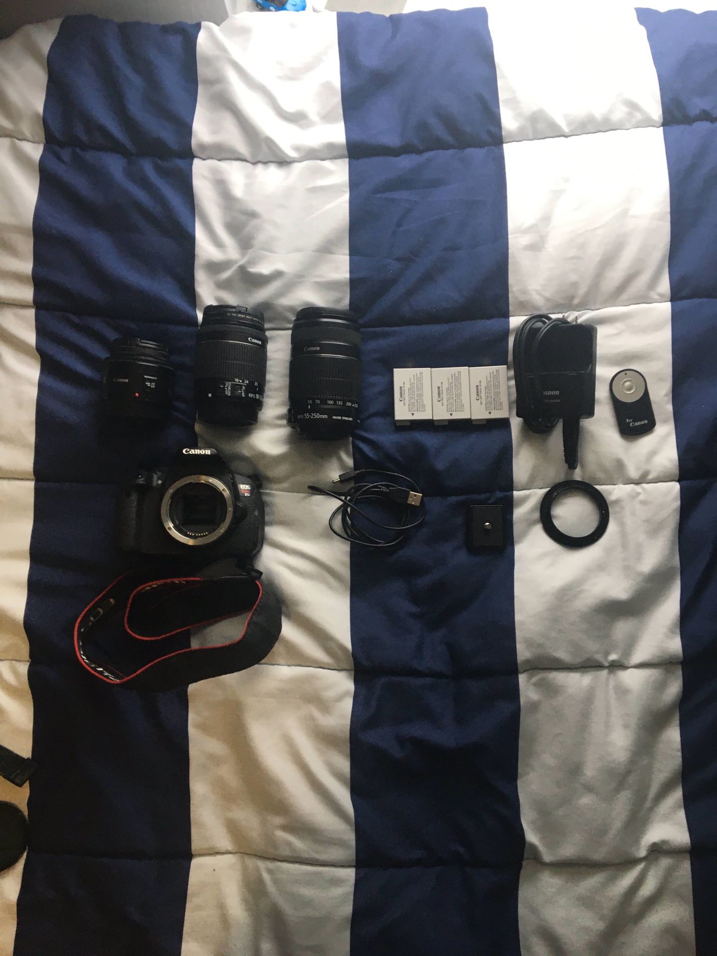 Canon T5i Bundle