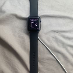 Apple Watch Series 3 Size 42 