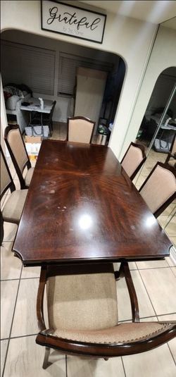 Table and 6 chairs