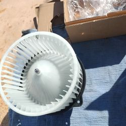 HVAC Heater Blower Motor with Fan for 2001-2006 Hyundai Santa Fe/ 1 Hyundai Sonata/ 2001 Hyundai XG300/ 2002-2005 Hyundai XG350/ 2001-2006 Kia