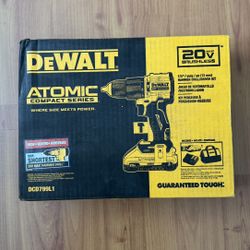 DEWALT 20V Compact Hammer Drill Kit (3.0Ah Battery, Charger, Bag) – Brand New