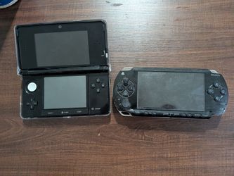 Nintendo 3DS and Sony PSP Bundle