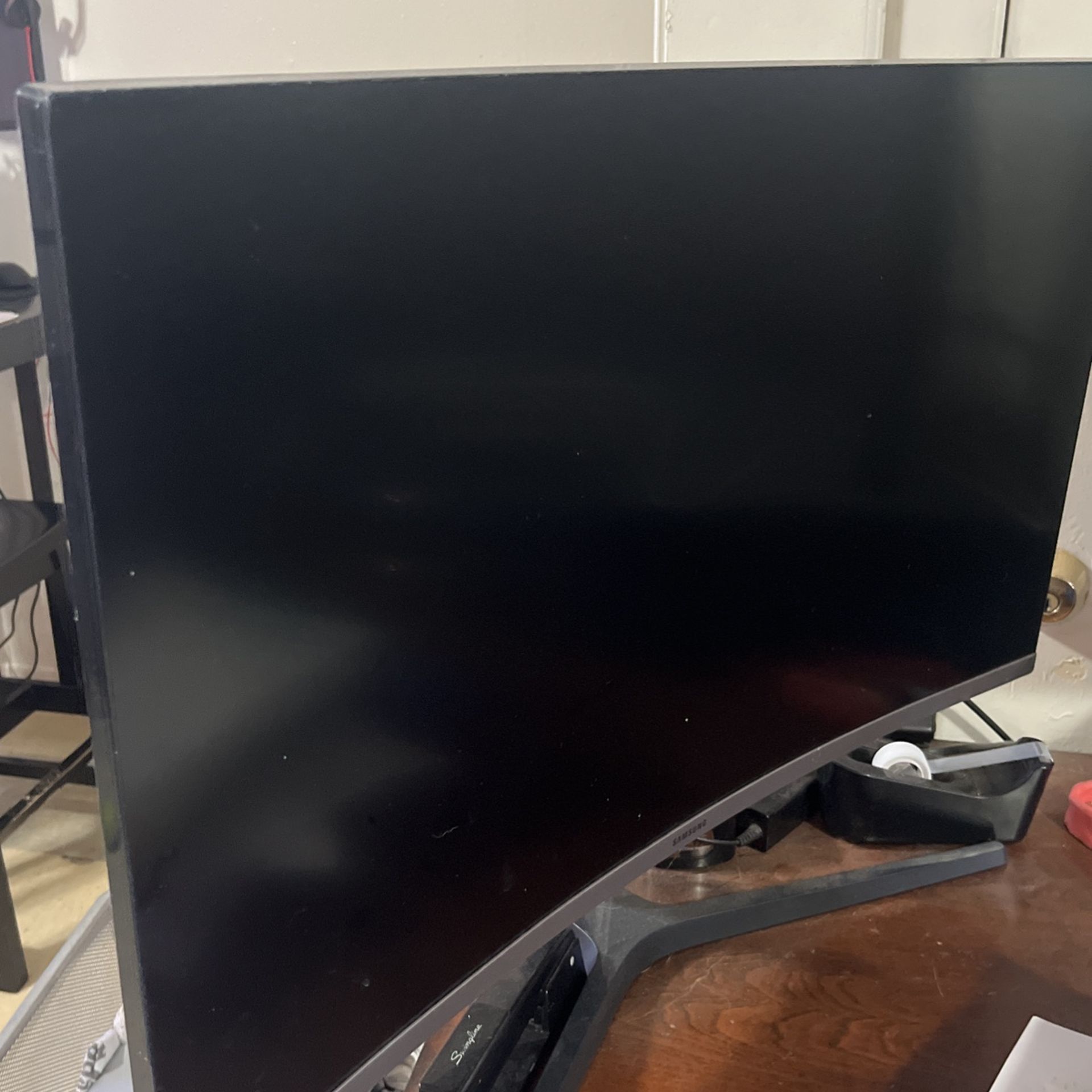 SAMSUNG 32" Class Curved Full HD (1,920 x 1,080) Monitor - LC32R500FHNXZA