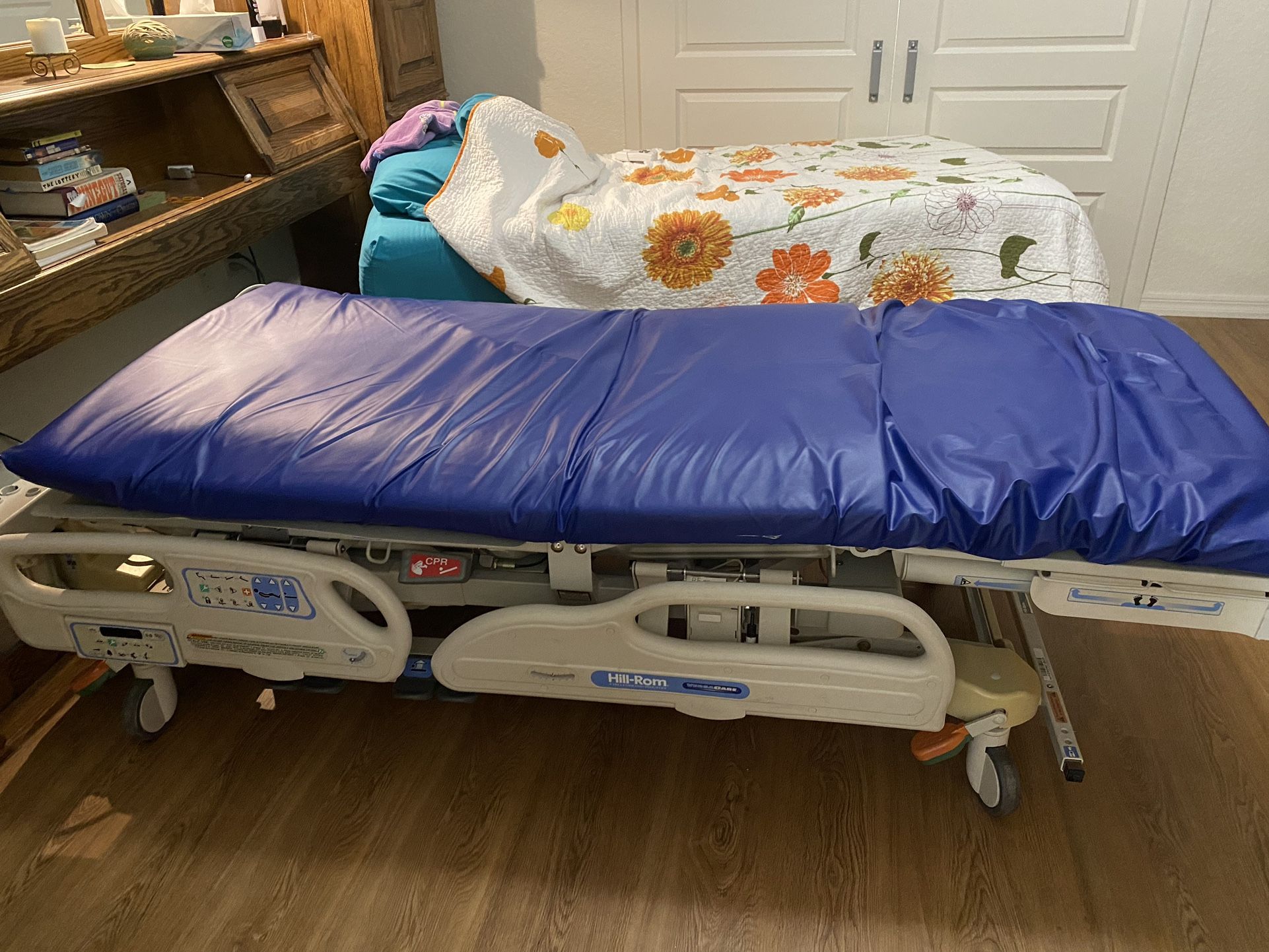 Hill-Rom VersaCare P3200 Beige Hospital Bed; Used-Good Condition