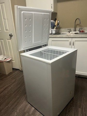 Freezer Chest