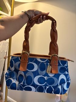 Shoulder bag