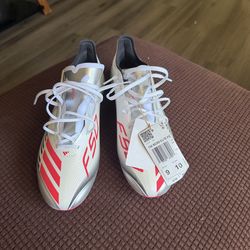 Elite messi f50s Size 9 in men’s
