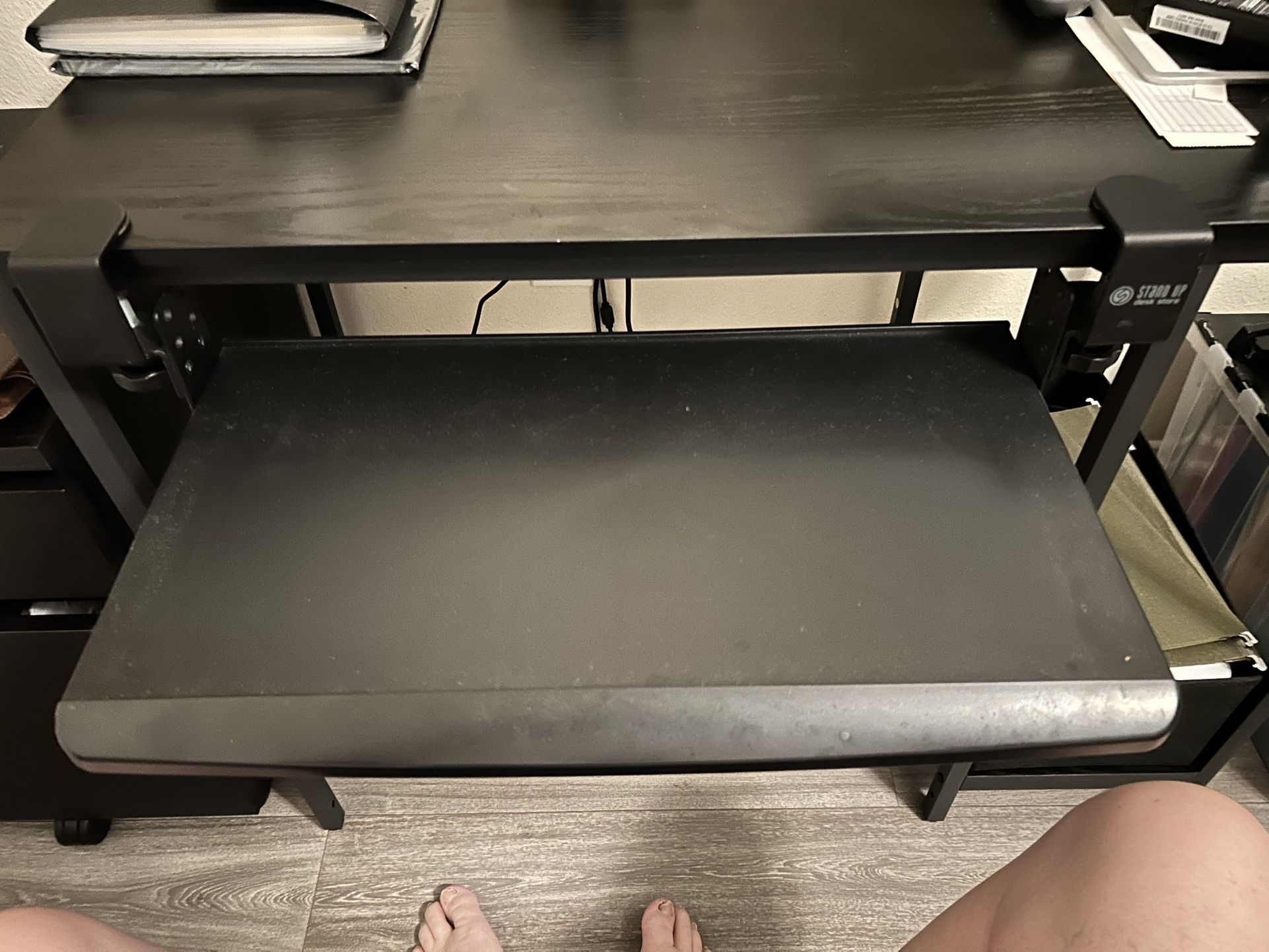 Computer Station