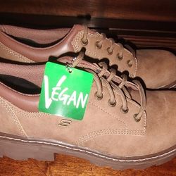 Skechers Women's Size 11 Parties/Groovee